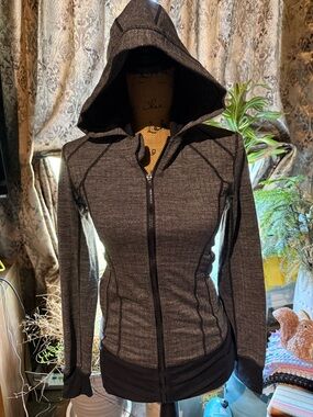 lululemon athletica Daily Practice Zip-Up Jacket in Heather Charcoal